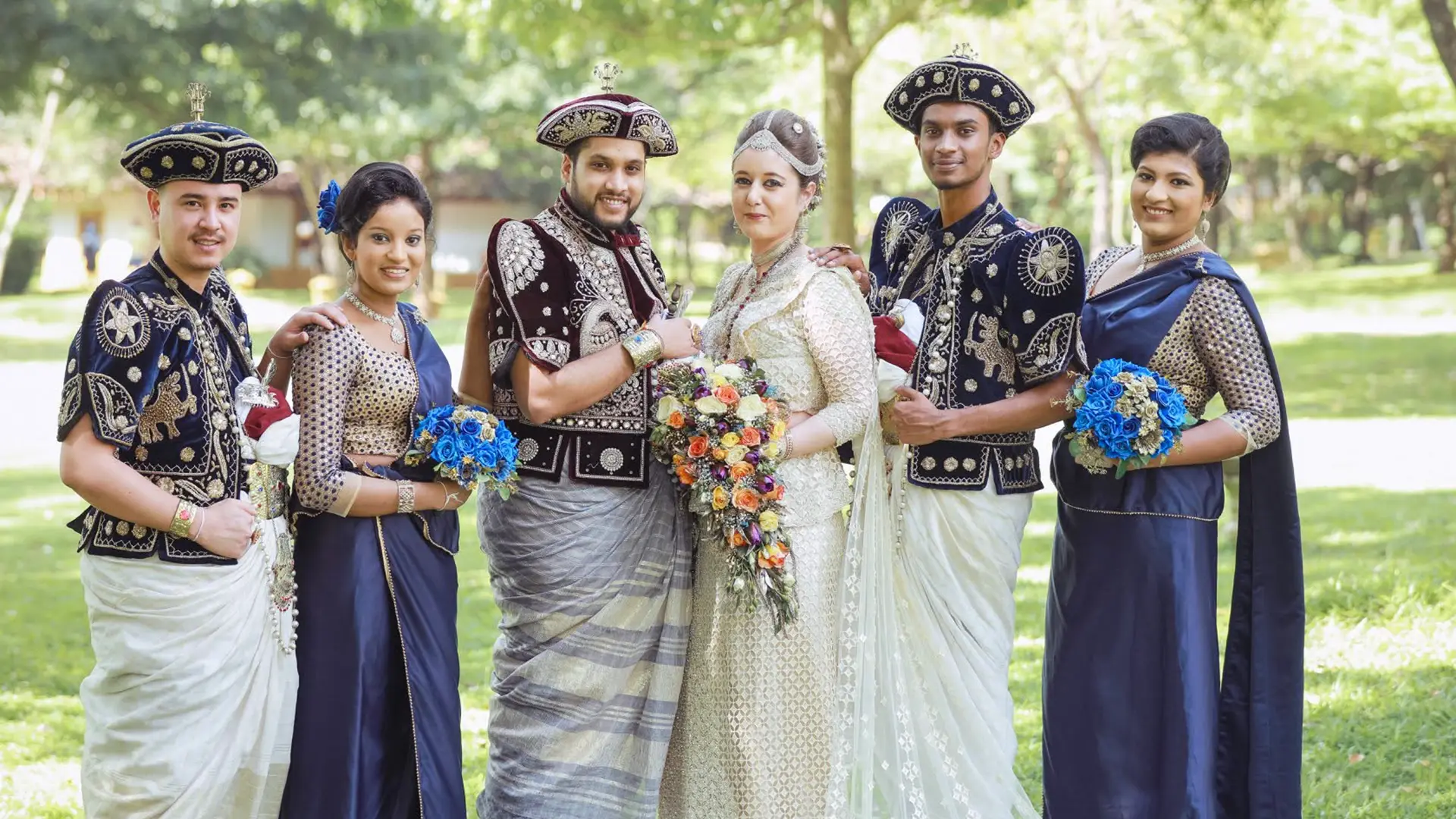 Kandyan Bride and Groom in Traditional Sri Lankan Wedding Attire – Sri Lanka Travel Tours